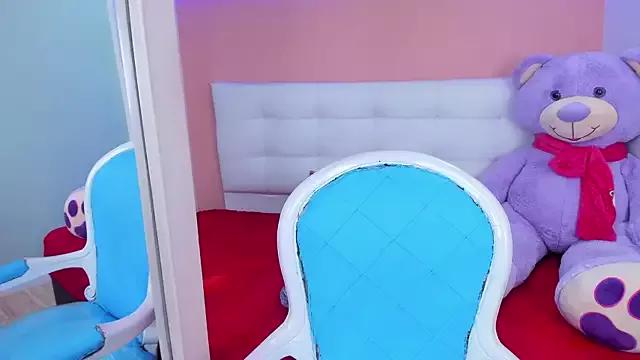 Girls and cam to cam: Watch as these sophisticated entertainers uncover their stunning costumes and curvaceous curves online!