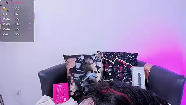 Girls and cam to cam: Watch as these sophisticated entertainers uncover their stunning costumes and curvaceous curves online!