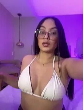 miss_elissa11 from StripChat is Freechat