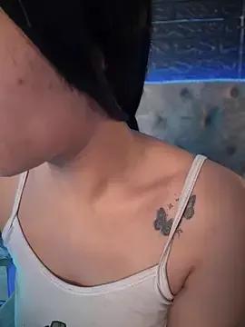 Miss_Isabellaa from StripChat is Freechat