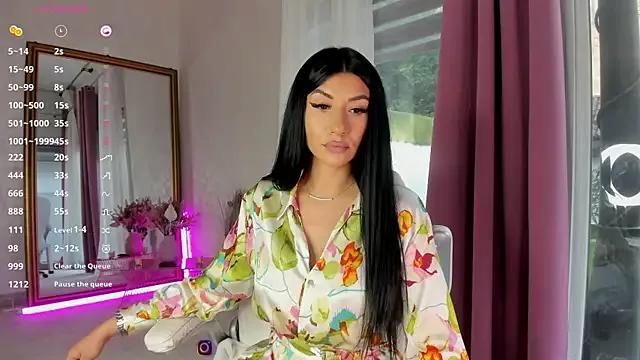 Girls and cam to cam: Watch as these sophisticated entertainers uncover their stunning costumes and curvaceous curves online!