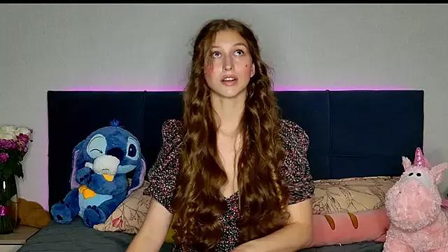 MissEmilyMiller from StripChat is Freechat