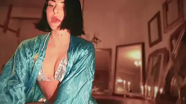 Girls and cam to cam: Watch as these sophisticated entertainers uncover their stunning costumes and curvaceous curves online!