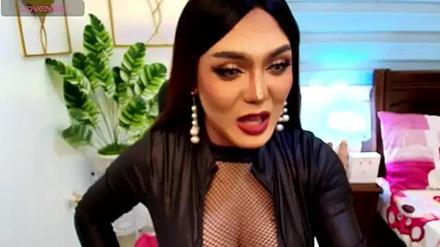 Girls and cam to cam: Watch as these sophisticated entertainers uncover their stunning costumes and curvaceous curves online!