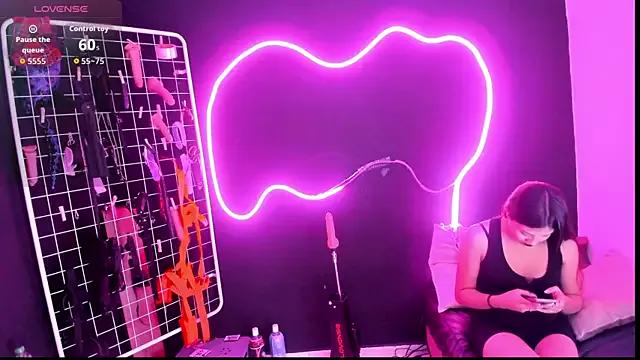 Girls and cam to cam: Watch as these sophisticated entertainers uncover their stunning costumes and curvaceous curves online!