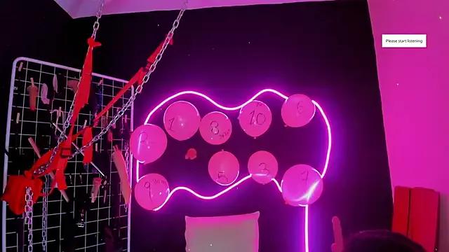 Girls and cam to cam: Watch as these sophisticated entertainers uncover their stunning costumes and curvaceous curves online!