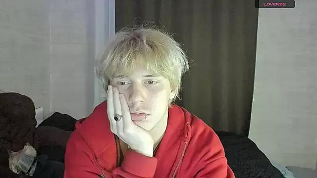 miya_meow_miku from StripChat is Freechat