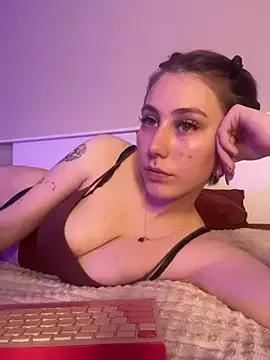 Molli_Luv from StripChat