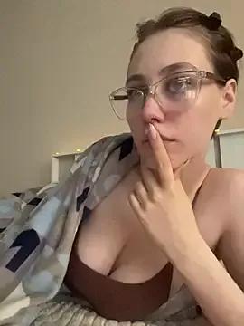 Molli_Luv from StripChat