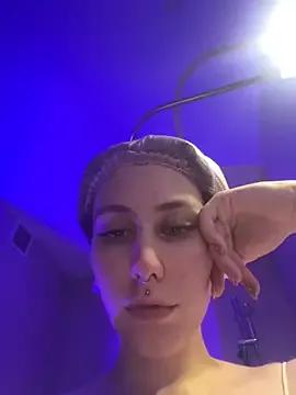 Molli_Luv from StripChat