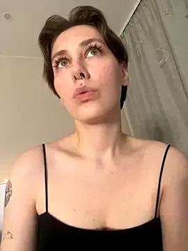 Molli_Luv from StripChat