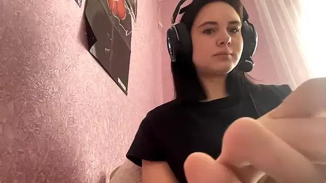 MollyPartey from StripChat is Freechat