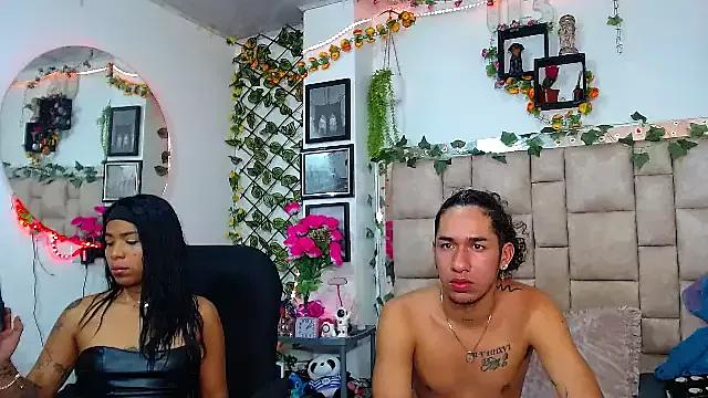 Girls and cam to cam: Watch as these sophisticated entertainers uncover their stunning costumes and curvaceous curves online!