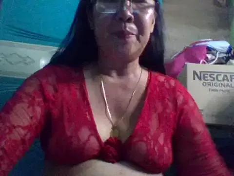 mommasexy29 from StripChat is Freechat