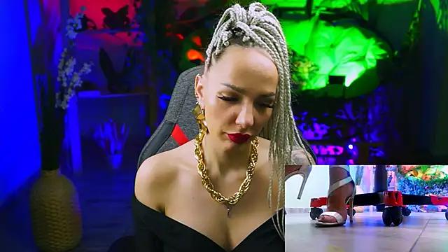 Girls and cam to cam: Watch as these sophisticated entertainers uncover their stunning costumes and curvaceous curves online!