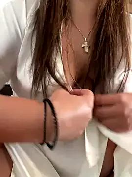 monikaas from StripChat is Freechat
