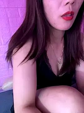 Moon_pusy from StripChat is Freechat