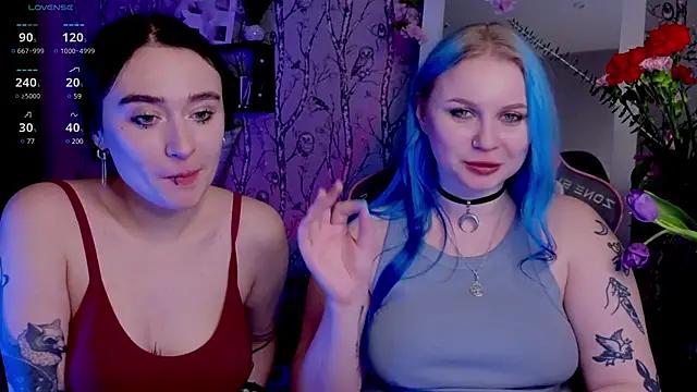 Girls and cam to cam: Watch as these sophisticated entertainers uncover their stunning costumes and curvaceous curves online!
