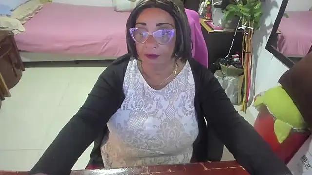 Girls and cam to cam: Watch as these sophisticated entertainers uncover their stunning costumes and curvaceous curves online!