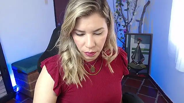 Girls and cam to cam: Watch as these sophisticated entertainers uncover their stunning costumes and curvaceous curves online!