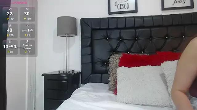 mss_amber from StripChat is Freechat