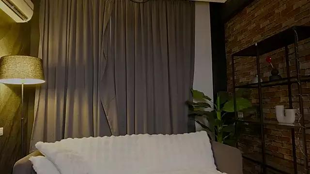 MuseSolis from StripChat is Freechat