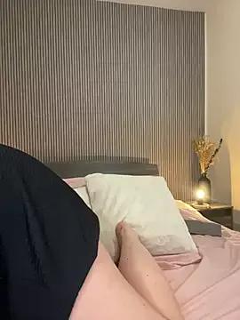 MysteryGirl7 from StripChat is Freechat