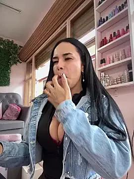 Naatalia from StripChat is Freechat