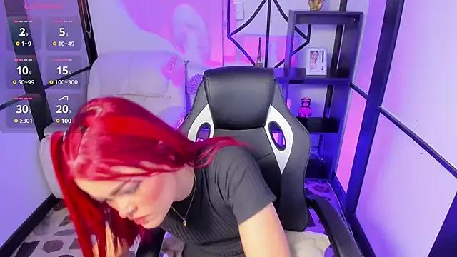 Girls and cam to cam: Watch as these sophisticated entertainers uncover their stunning costumes and curvaceous curves online!