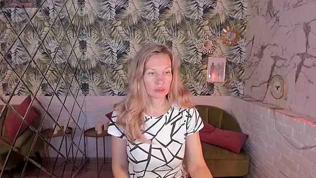 Girls and cam to cam: Watch as these sophisticated entertainers uncover their stunning costumes and curvaceous curves online!