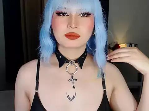 Girls and cam to cam: Watch as these sophisticated entertainers uncover their stunning costumes and curvaceous curves online!