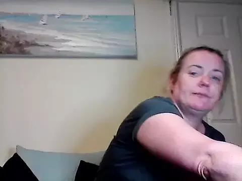 Nastygirlmilf28 from StripChat is Freechat