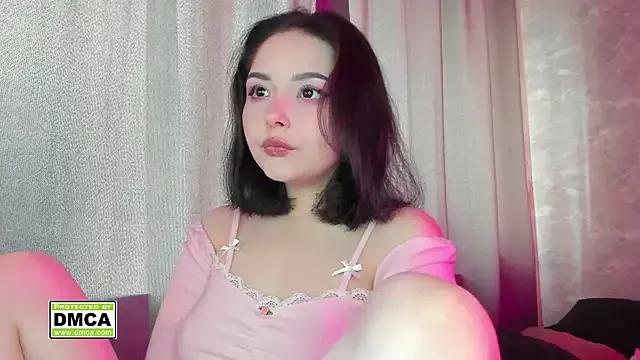 NastyKikii from StripChat is Freechat