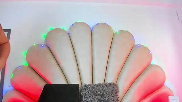 Girls and cam to cam: Watch as these sophisticated entertainers uncover their stunning costumes and curvaceous curves online!