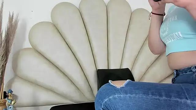 Girls and cam to cam: Watch as these sophisticated entertainers uncover their stunning costumes and curvaceous curves online!