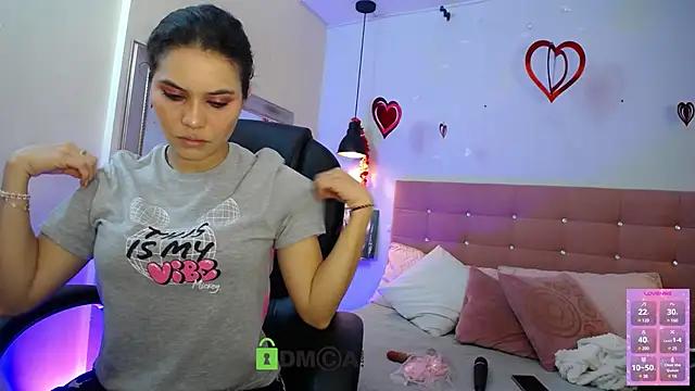 Girls and cam to cam: Watch as these sophisticated entertainers uncover their stunning costumes and curvaceous curves online!