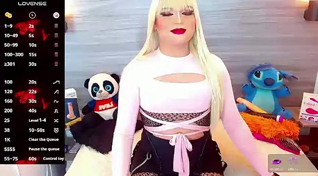 Girls and cam to cam: Watch as these sophisticated entertainers uncover their stunning costumes and curvaceous curves online!