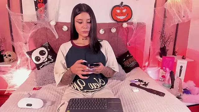 Girls and cam to cam: Watch as these sophisticated entertainers uncover their stunning costumes and curvaceous curves online!