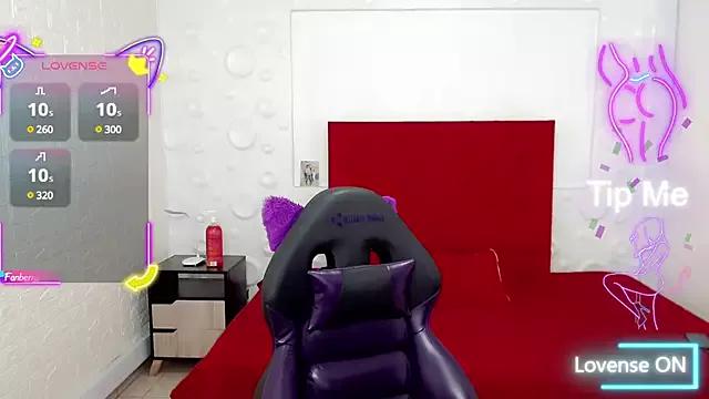 Natsha__magic from StripChat is Freechat