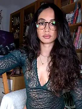 Girls and cam to cam: Watch as these sophisticated entertainers uncover their stunning costumes and curvaceous curves online!