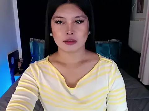 Girls and cam to cam: Watch as these sophisticated entertainers uncover their stunning costumes and curvaceous curves online!