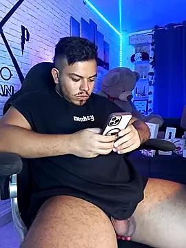 Girls and cam to cam: Watch as these sophisticated entertainers uncover their stunning costumes and curvaceous curves online!