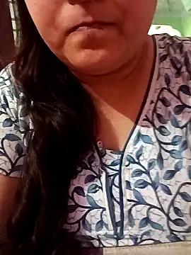 naughtymadam from StripChat is Freechat