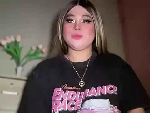 Girls and cam to cam: Watch as these sophisticated entertainers uncover their stunning costumes and curvaceous curves online!