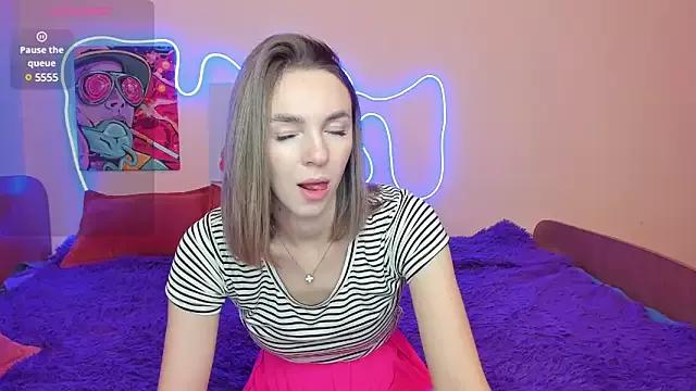 Girls and cam to cam: Watch as these sophisticated entertainers uncover their stunning costumes and curvaceous curves online!