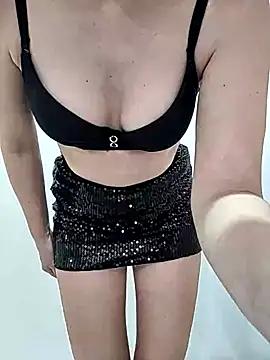 Girls and cam to cam: Watch as these sophisticated entertainers uncover their stunning costumes and curvaceous curves online!