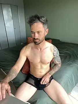 Photos of newt-on from StripChat is Freechat
