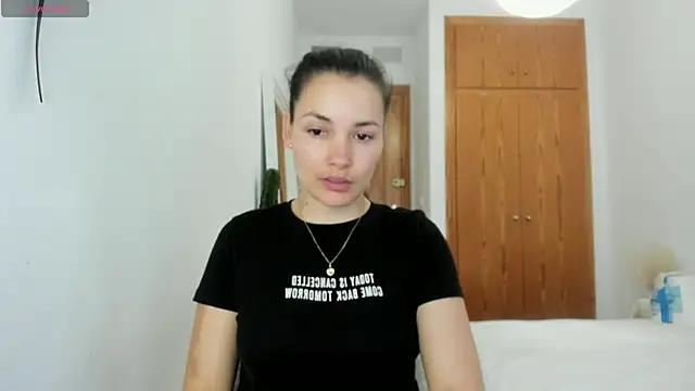 NiaStone from StripChat is Freechat