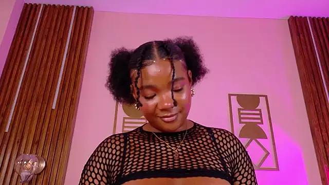 Nickybankss_ from StripChat is Freechat