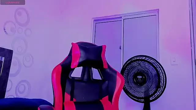 Girls and cam to cam: Watch as these sophisticated entertainers uncover their stunning costumes and curvaceous curves online!